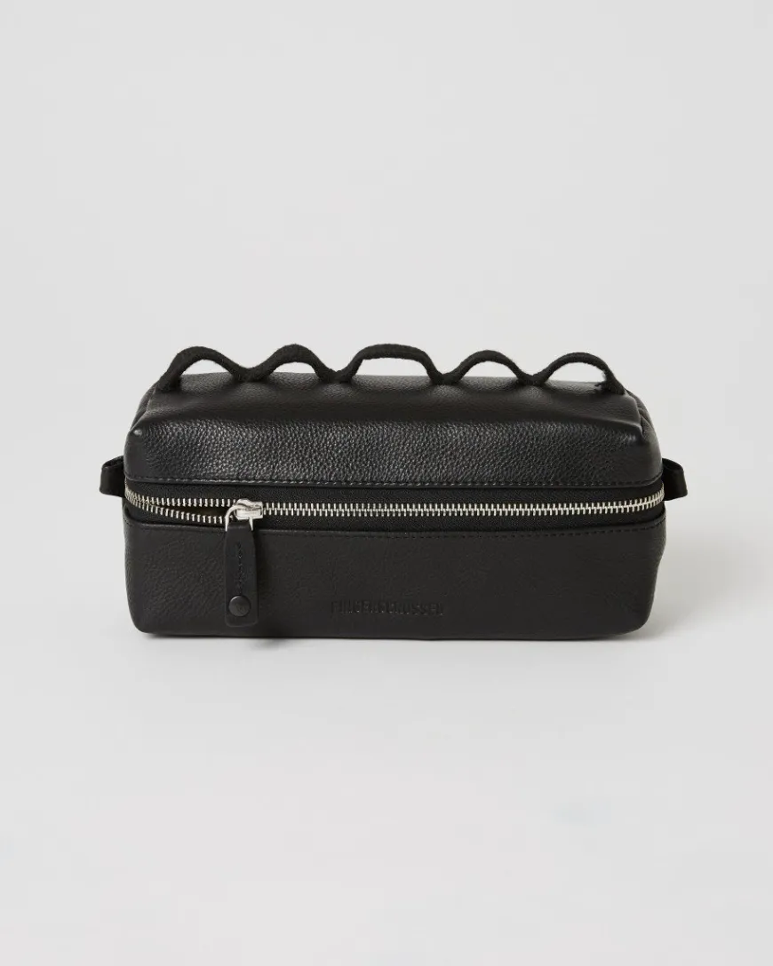 Fingerscrossed Leather Handlebar Bag