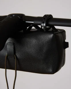 Fingerscrossed Leather Handlebar Bag