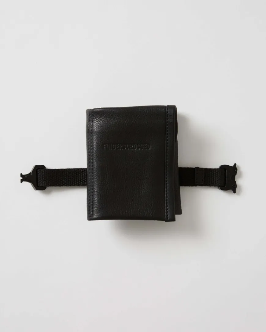 Fingerscrossed Leather Tool Roll