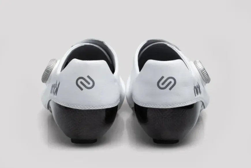 Nimbl Exceed Ultimate Glide White Silver