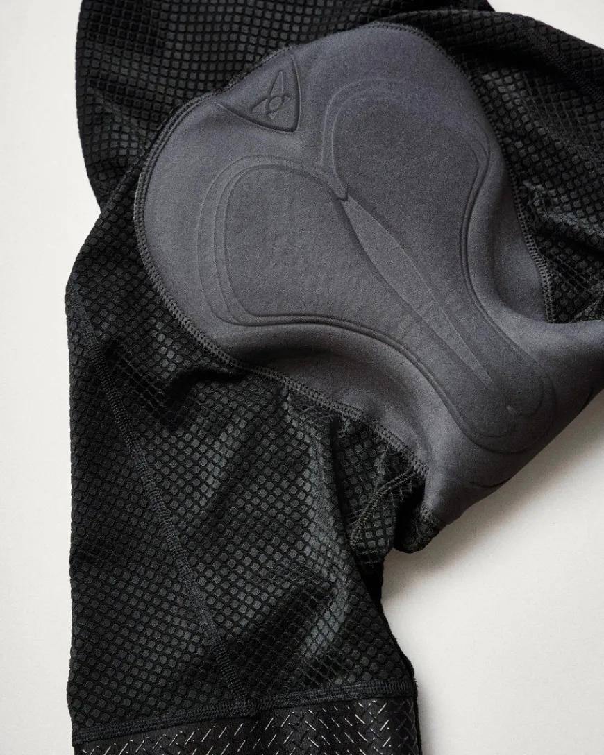 Pas Normal Studios Essential Bib Black